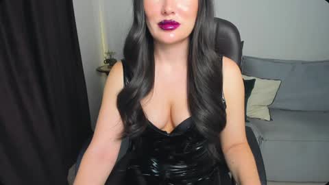 Goddess Alana online show from December 11, 9:52 am