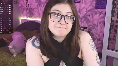 Snapshot of your_gabby chatting on June 16, 1:14 pm your gabby online show from June 16, 1:14 pm