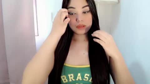  GWEN  online show from March 2, 4:25 am