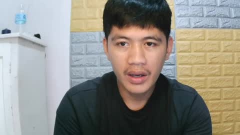Snapshot of your_love_miaka chatting on July 12, 7:54 am your_love_miaka online show from July 12, 7:54 am