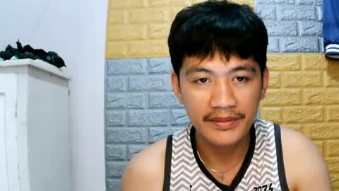 Snapshot of your_love_miaka chatting on July 19, 2:59 am your_love_miaka online show from July 19, 2:59 am