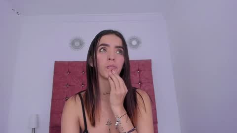 Snapshot of your_perverse_whore chatting on January 5, 9:37 am Salome online show from January 5, 9:37 am