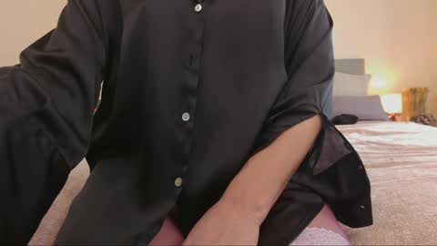 Snapshot of your_poison_girl chatting on February 1, 1:31 pm Helena online show from February 1, 1:31 pm