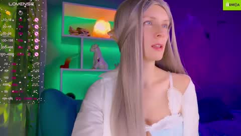 your_spring online show from October 26, 1:00 am