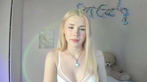 Alice online show from March 11, 2:34 pm