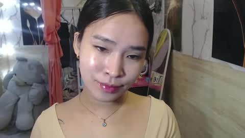 your_twinkletoes18 online show from March 16, 12:49 am