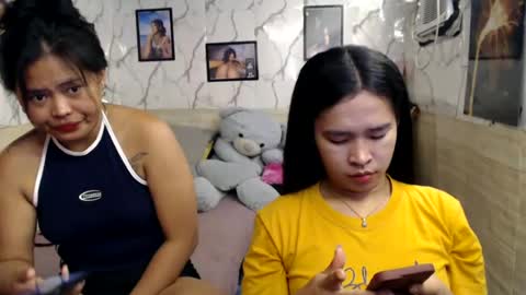Snapshot of your_twinkletoes18 chatting on July 2, 3:23 am your_twinkletoes18 online show from July 2, 3:23 am