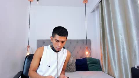 Angel online show from March 30, 2:29 pm