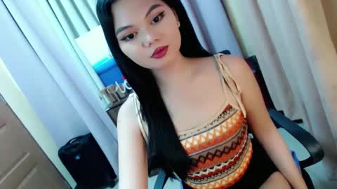 Snapshot of yourangelictransgirl chatting on December 13, 11:50 pm Hi its me Yna online show from December 13, 11:50 pm