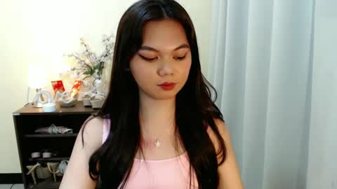 Snapshot of yourangelictransgirl chatting on February 25, 3:49 pm Hi its me Yna online show from February 25, 3:49 pm