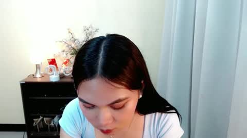 Snapshot of yourangelictransgirl chatting on March 6, 8:27 pm Hi its me Yna online show from March 6, 8:27 pm