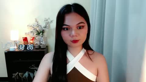 Snapshot of yourangelictransgirl chatting on March 10, 4:25 pm Hi its me Yna online show from March 10, 4:25 pm