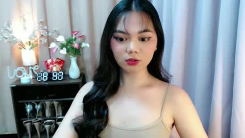Snapshot of yourangelictransgirl chatting on October 4, 12:47 pm Hi its me Yna online show from October 4, 12:47 pm