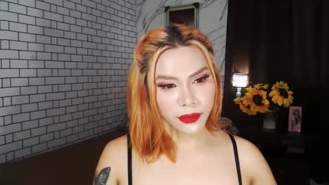 Snapshot of yourasianbigcock chatting on October 1, 5:19 pm LEXI online show from October 1, 5:19 pm