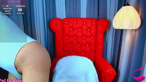 Snapshot of yourasiangoddess69 chatting on May 11, 10:32 am Goddess online show from May 11, 10:32 am