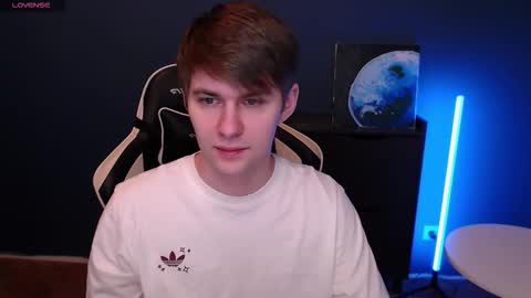 Billy online show from February 6, 1:10 am