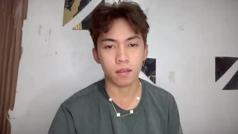 Snapshot of yourcummer_april chatting on June 9, 8:48 am April online show from June 9, 8:48 am
