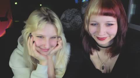 Snapshot of yourcutiegoth chatting on April 13, 11:54 pm Vasilisa online show from April 13, 11:54 pm