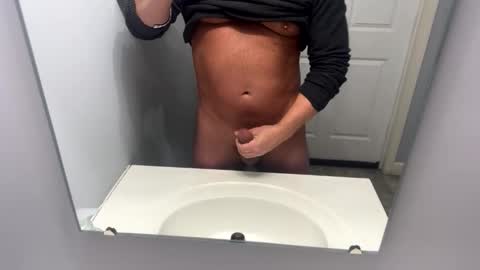 yourdaddy385061 online show from January 19, 1:04 pm