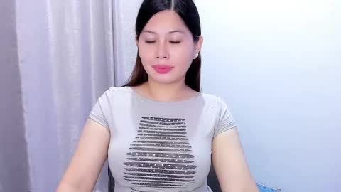 3hi im  Angel glad to see you  3 online show from December 10, 12:28 am