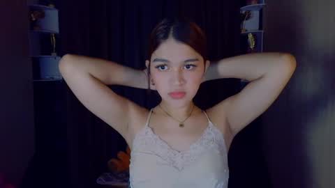 Snapshot of yourdirtygirlxoxo chatting on May 5, 10:01 am yourdirtygirlxoxo online show from May 5, 10:01 am