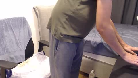 Snapshot of yourdirtysluboy chatting on November 9, 3:27 am hornyedging online show from November 9, 3:27 am