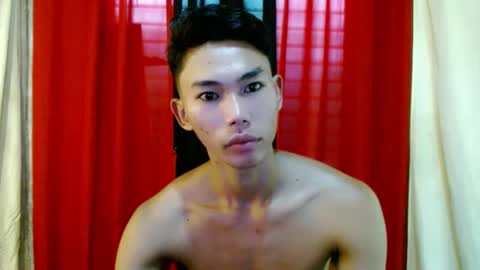 Snapshot of yourdreamboyx chatting on March 3, 5:09 am Rence online show from March 3, 5:09 am