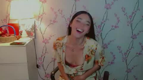 Snapshot of yourdreamgirljane chatting on October 27, 1:09 am JANE online show from October 27, 1:09 am