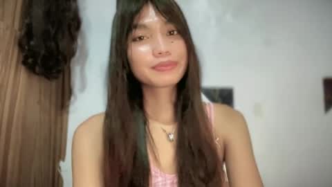 Snapshot of yourehot_sedny chatting on June 17, 1:01 pm yourehot_sedny online show from June 17, 1:01 pm