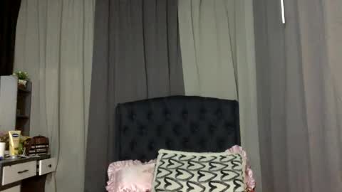 Snapshot of yourfantasyboyjr chatting on June 2, 5:42 am i am your dream boy JR online show from June 2, 5:42 am