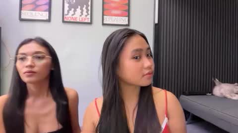 Snapshot of yourfantasyyy_ chatting on June 11, 10:35 am yourfantasyyy_ online show from June 11, 10:35 am