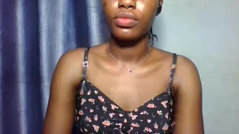 favcamgirl online show from February 23, 6:11 am