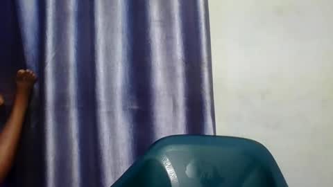 favcamgirl online show from February 24, 6:33 am