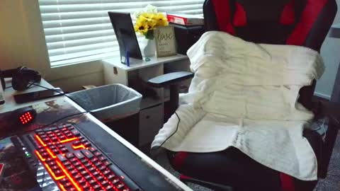 yourfavoritegooner98 online show from March 7, 11:49 pm