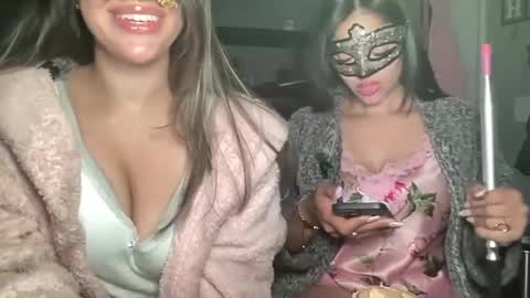 Snapshot of yourfavoritex3 chatting on October 5, 1:59 am yourfavoritex3 online show from October 5, 1:59 am