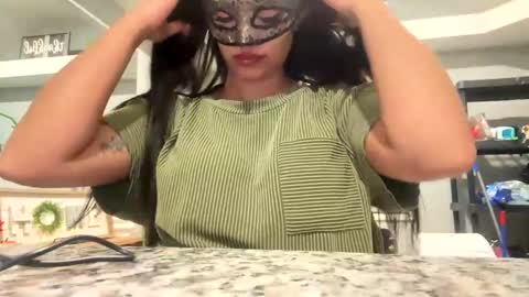 Snapshot of yourfavoritex3 chatting on October 13, 9:42 am yourfavoritex3 online show from October 13, 9:42 am