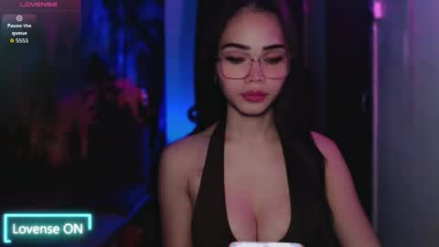 Snapshot of yourgoddesstamara_ chatting on May 22, 11:10 pm yourgoddesstamara_ online show from May 22, 11:10 pm