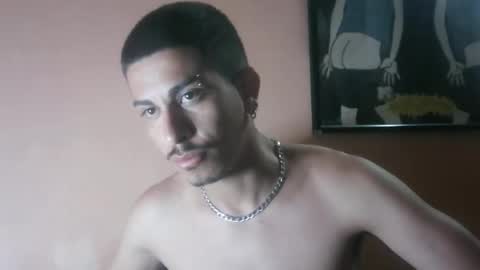 Snapshot of yourgodzeus chatting on March 18, 2:58 am yourgodzeus online show from March 18, 2:58 am