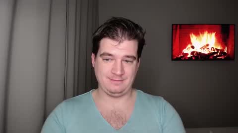 Snapshot of yourhairybuddy chatting on December 22, 9:20 pm Andrey online show from December 22, 9:20 pm