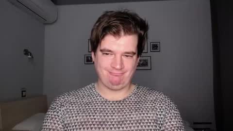 Snapshot of yourhairybuddy chatting on February 9, 9:17 pm Andrey online show from February 9, 9:17 pm