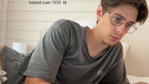 Snapshot of yourhotchristian chatting on June 2, 6:15 am Chris online show from June 2, 6:15 am