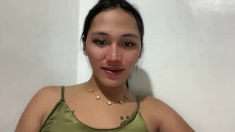 Snapshot of yourhotlove_jamellaxxx chatting on October 27, 10:08 am LOVING JAMMELA online show from October 27, 10:08 am