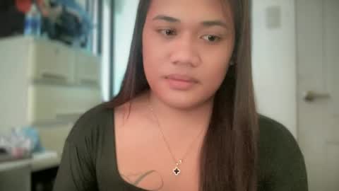 Snapshot of yourhotlove_jamellaxxx chatting on June 24, 11:26 pm LOVING JAMMELA online show from June 24, 11:26 pm