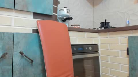 Jacky online show from November 29, 4:15 am