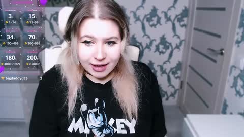 Snapshot of yourkarma_2_0 chatting on January 26, 1:58 pm Karma online show from January 26, 1:58 pm