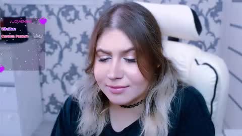 Snapshot of yourkarma_2_0 chatting on September 25, 12:53 pm Karma online show from September 25, 12:53 pm