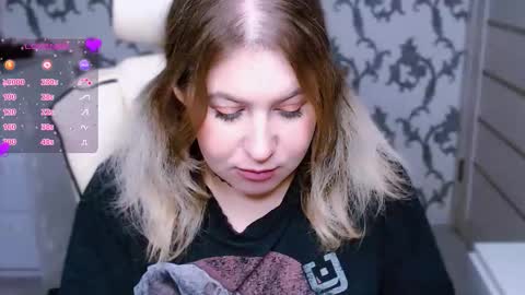 Snapshot of yourkarma_2_0 chatting on October 23, 4:50 pm Karma online show from October 23, 4:50 pm