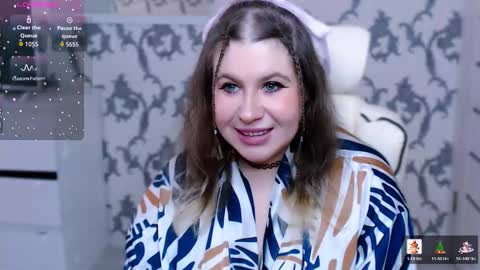 Snapshot of yourkarma_2_0 chatting on February 3, 11:37 am Karma online show from February 3, 11:37 am