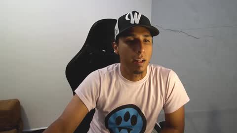 Your Latin Mamba online show from September 29, 3:55 am