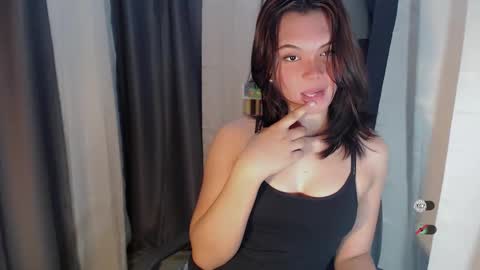 KYLIE MORE online show from March 16, 2:50 am